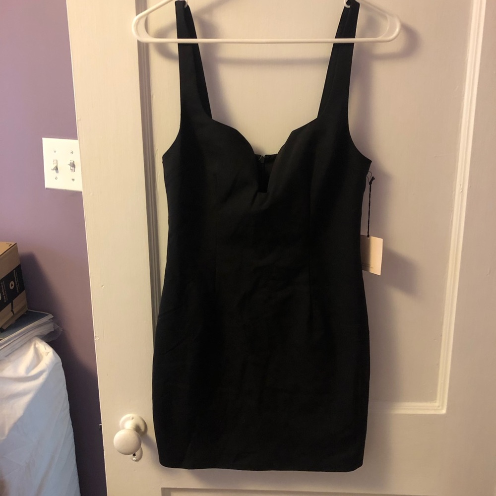 superdown Black Mini Dress with Sweetheart Neck